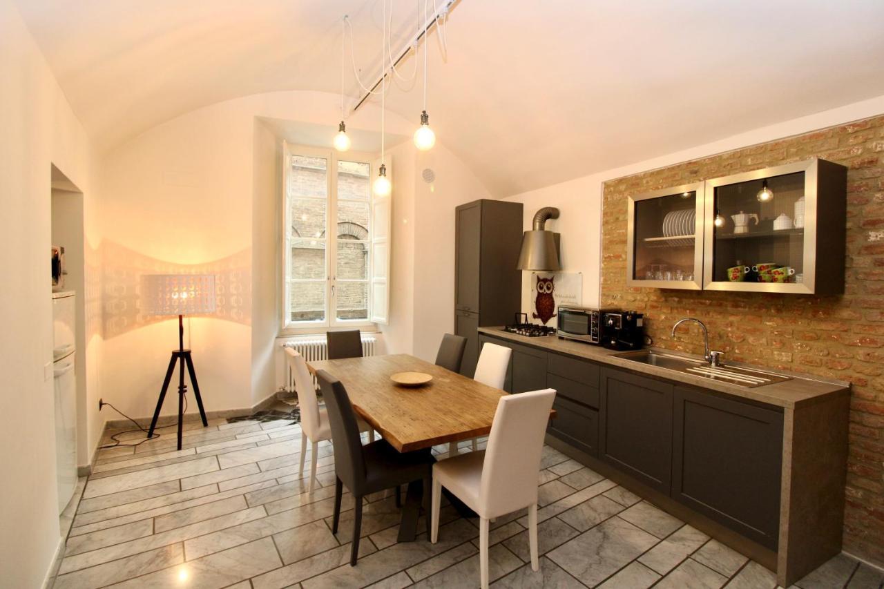 Luxury Suite Apartment Angiolieri Siena Exterior foto
