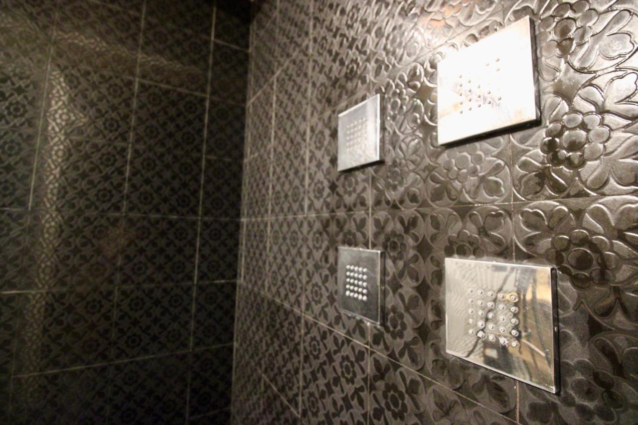 Luxury Suite Apartment Angiolieri Siena Exterior foto