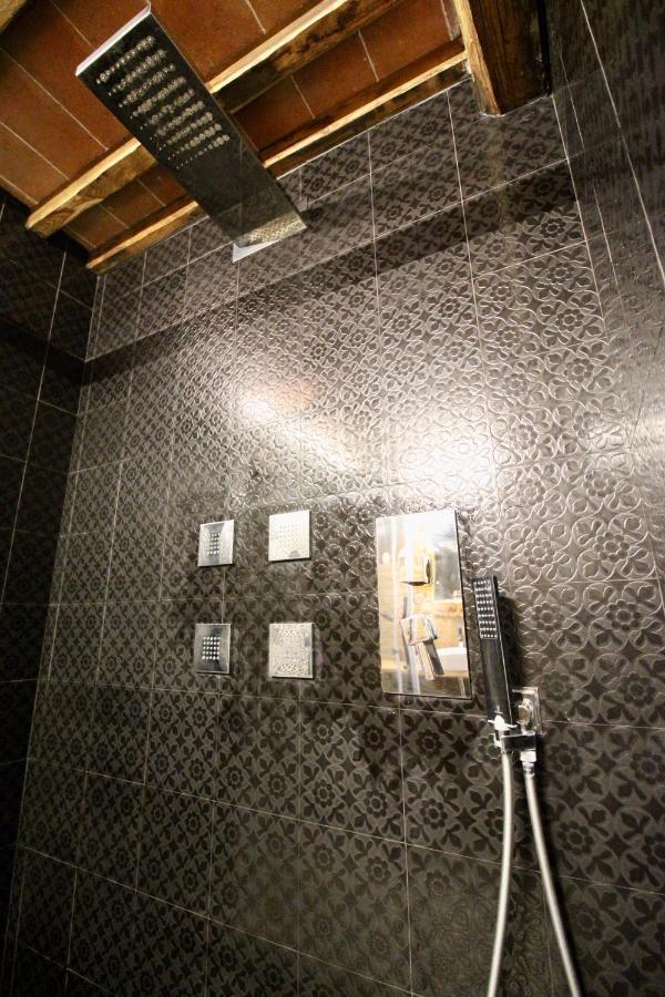 Luxury Suite Apartment Angiolieri Siena Exterior foto