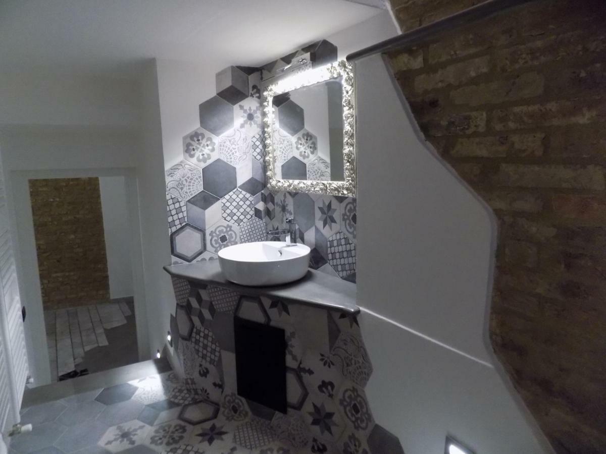 Luxury Suite Apartment Angiolieri Siena Exterior foto